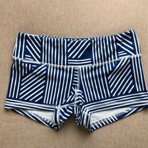 Fleo blue & white shorts